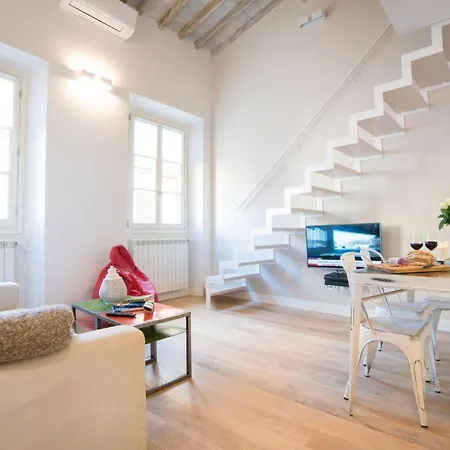 - Casa Amici Florence